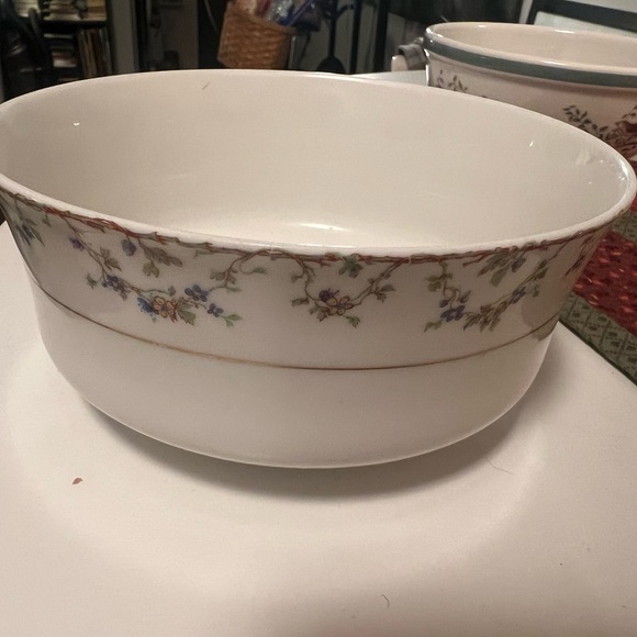 Vintage haviland ceramic floral pattern bowl gilded - Picture 1 of 8